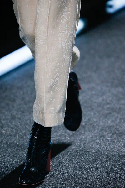 Look 85